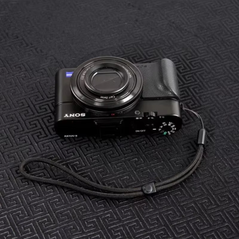 Camera Wrist Strap Hanging Pro - огляд і ціна Sony Camera Zv-E10